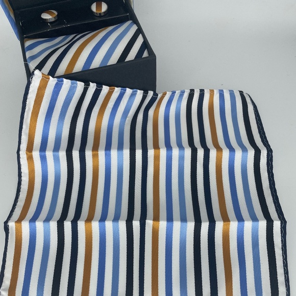 SILK TIE with scarf & wrist buttons.  Hand made in Vietnam.  It's a kit in a box - Picture 6 of 15